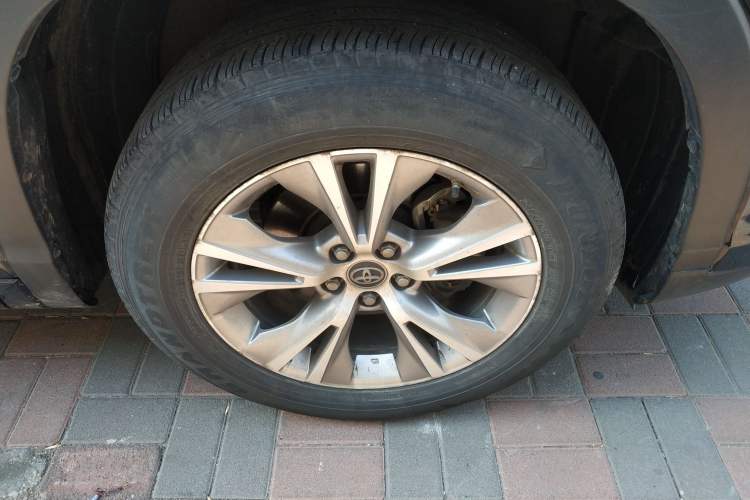 Used Toyota Highlander 2018 2.0T Four-Wheel Drive Elite Edition 7 Seats China VI Standard