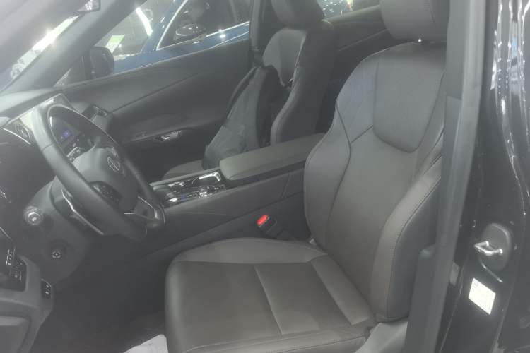 Used Lexus RX New Energy 2023 450h+ Four-Wheel Drive Enjoyment Edition