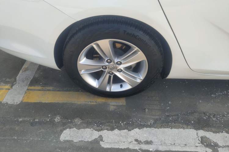 TDK.VehicleDetails.img