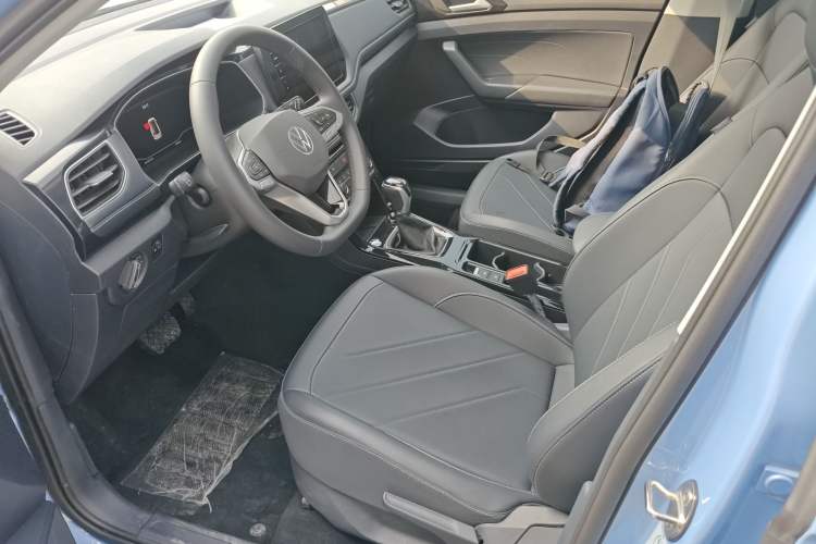 Used Volkswagen Tharu 2025 NewRui 300TSI Prestige Edition