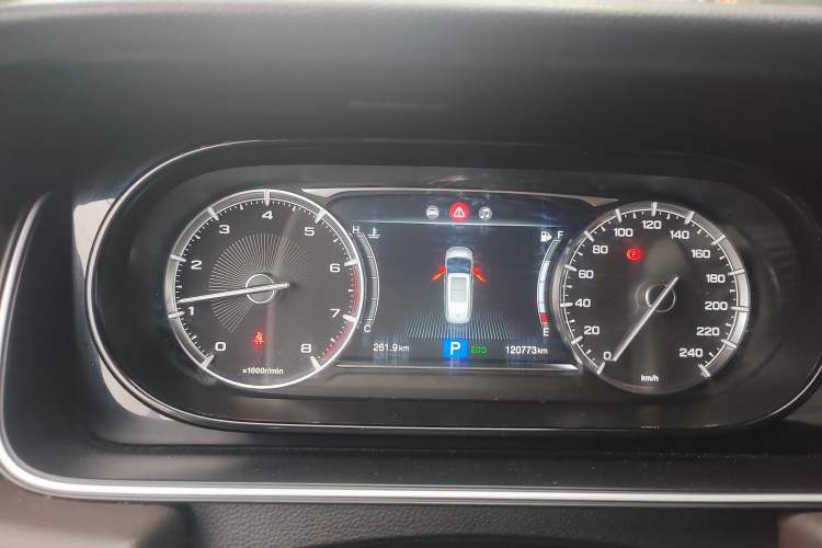 Used GAC Trumpchi M6 2019 270T DCT Luxury Edition (7-seater) China VI