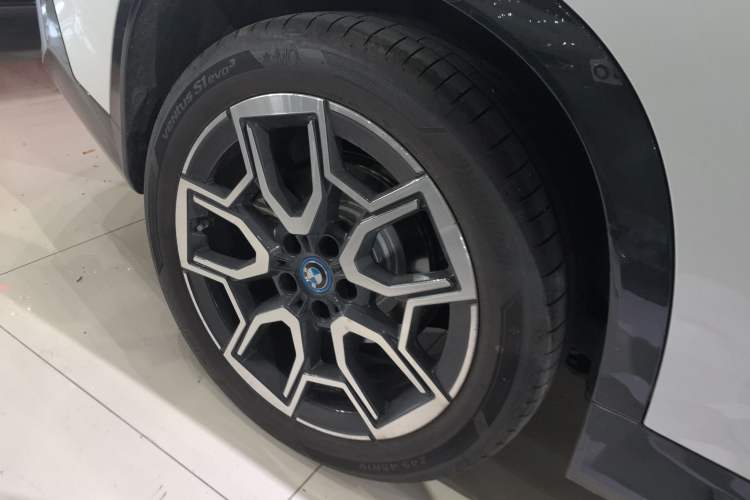 Used BMW iX1 2023 xDrive30L X Design Package
