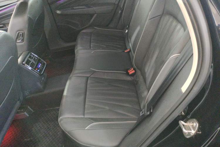 Used Volkswagen Passat 2022 330TSI Starry Luxury Edition
