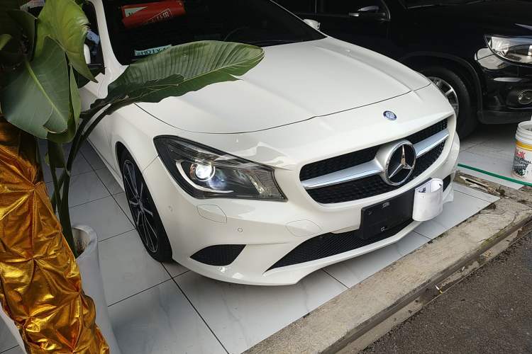 Used Mercedes-Benz CLA 2015 CLA 200
