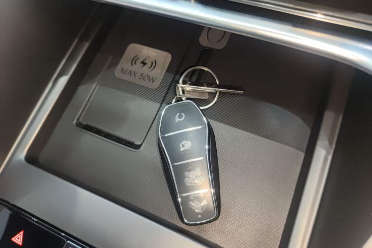 Used BYD Song PLUS New Energy 2025 DM-i Smart Drive 112KM Prestige Model