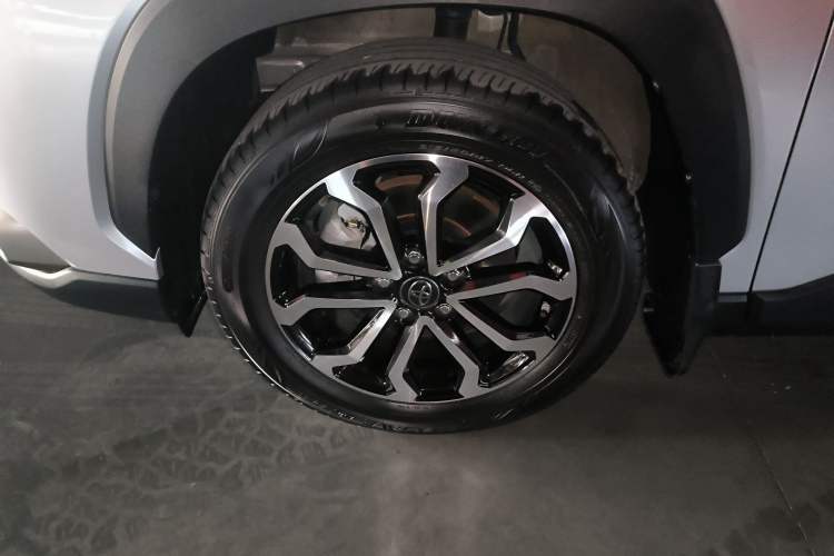 Used Toyota FRONTLANDER 2023 2.0L Smart Electric Hybrid Dual-Engine Luxury Edition
