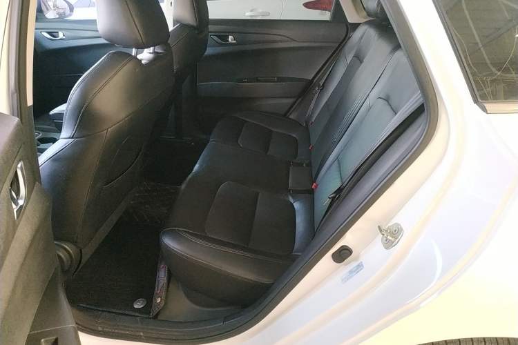 Used Changan Eado New Energy 2022 EV460 Smart Ride-Hailing Edition – Lithium Iron Phosphate
