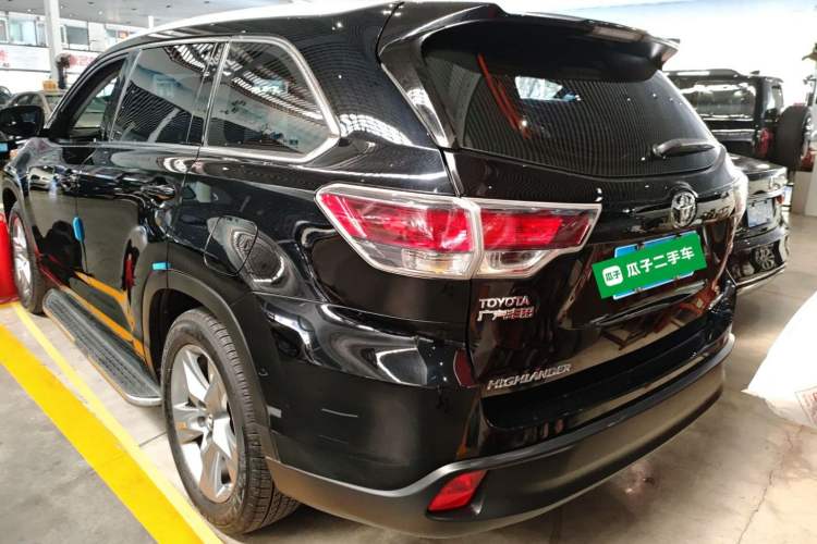 Used Toyota Highlander 2015 2.0T Four-Wheel Drive Luxury Edition 7-Seater
