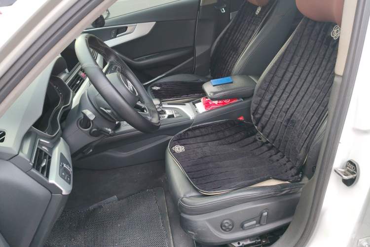 Used Audi A4L 2018 30th Anniversary Edition 40 TFSI Fashion Model