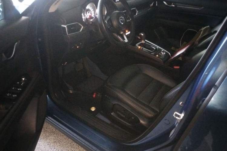 Used Mazda CX-5 2019 Cloud-Controlled Version 2.5L Automatic Two-Wheel Drive Luxury Trim China VI Standard
