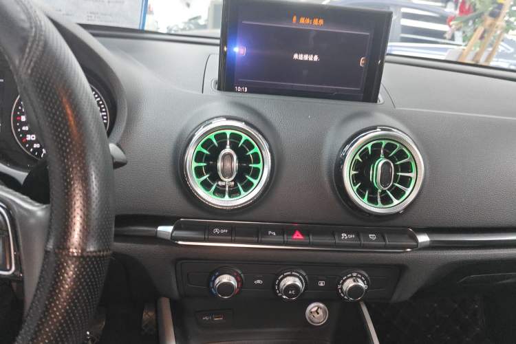 Used Audi A3 2018 30th Anniversary Edition Limousine 35 TFSI Fashion Model
