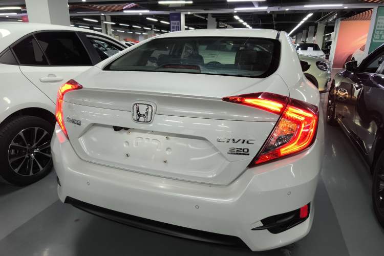 Used Honda Civic 2019 220TURBO CVT Dynamic Edition China VI
