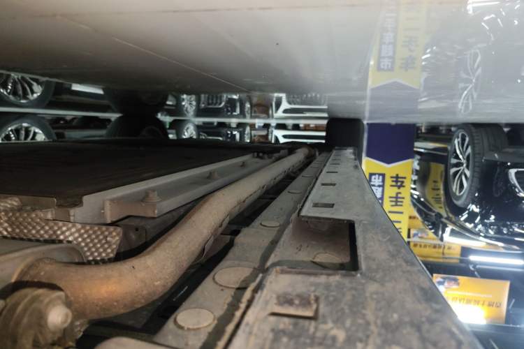 Used VOYAH Dream 2024 PHEV Extended-Range Premium Edition
