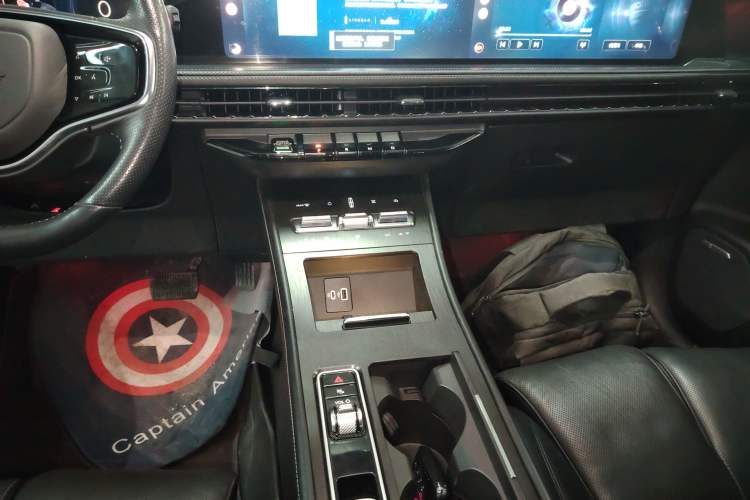 Used Lincoln Corsair 2023 2.0T All-Wheel-Drive Prestige Version