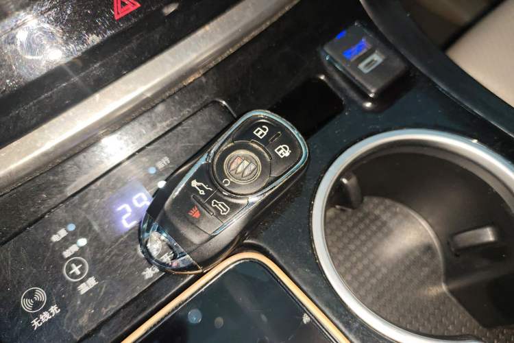 Used Buick GL8 2023 ES Lu Zun Comfort Model
