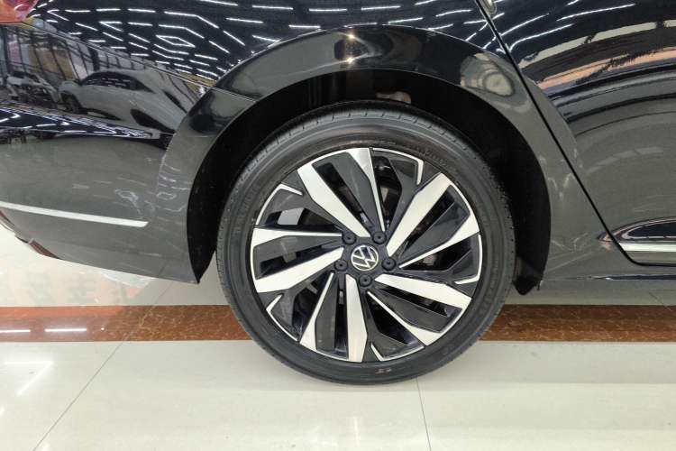 Used Volkswagen Passat 2023 Revised 330TSI Starry Elite Edition
