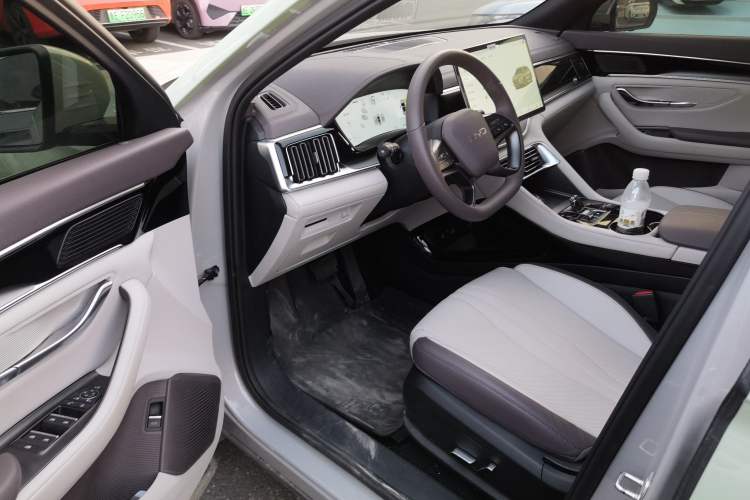 Used BYD Song PLUS New Energy 2025 DM-i 112KM Prestige Model