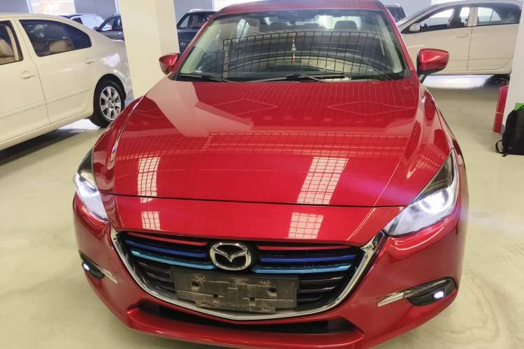 Used Mazda Mazda 3 Axela 2017 Sedan 1.5L Automatic Luxury Model Emission Standard China V
