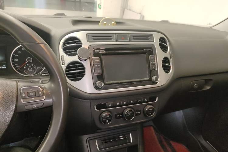 Used Volkswagen Tiguan 2016 300TSI Automatic Two-Wheel Drive Luxury Edition