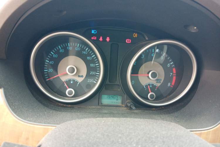 Used Buick Excelle 2015 1.5L Manual Classic Trim
