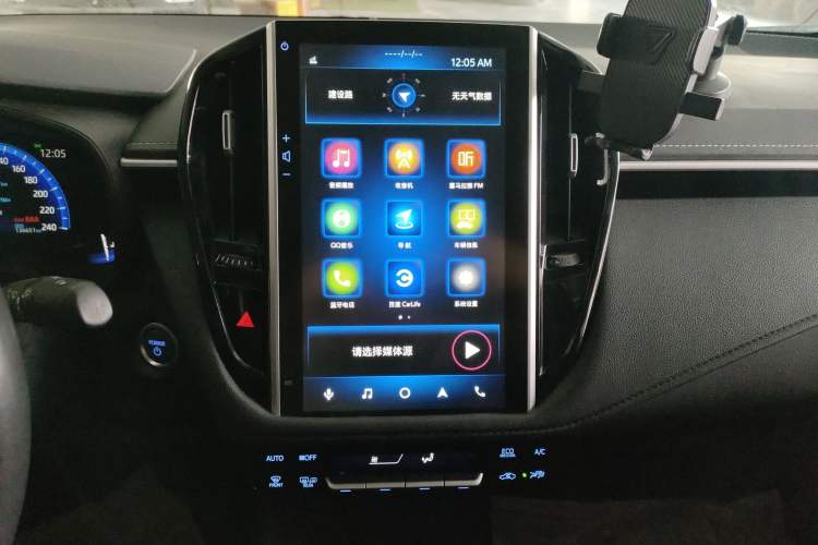 Used Toyota Corolla 2021 Dual-Motor 1.8L E-CVT Flagship Edition
