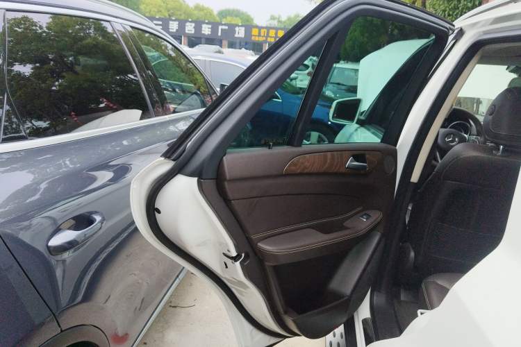 Used Mercedes-Benz GLE 2017 GLE 320 4MATIC Dynamic Model
