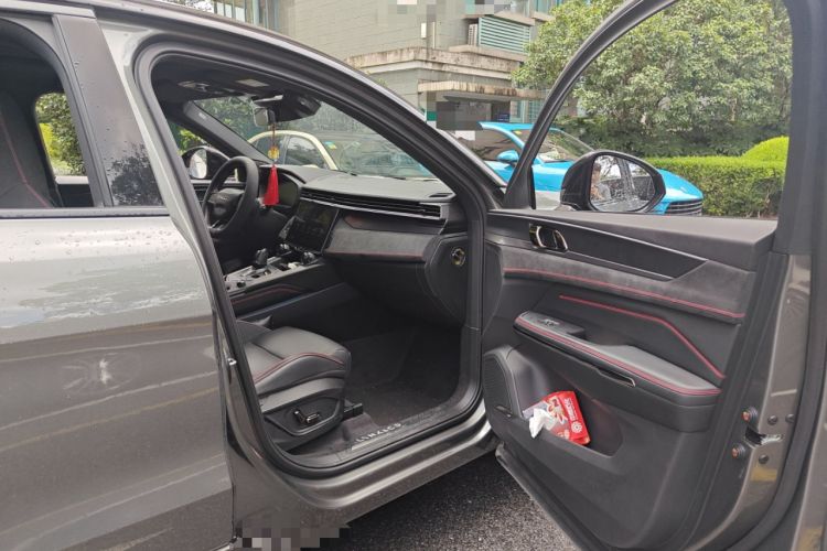 Used Lynk & Co 05 2020 2.0TD Four-Wheel Drive HypeHalo
