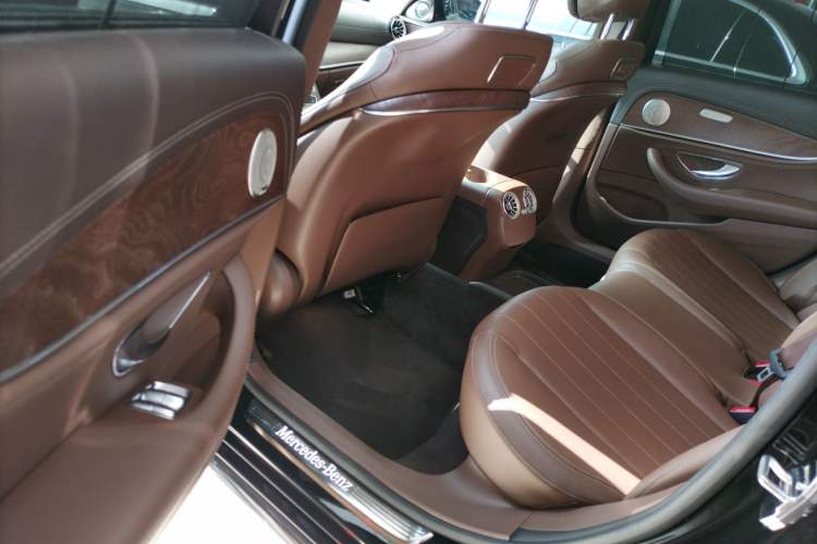 Used Mercedes-Benz E-Class 2017 E 300 L Luxury Model