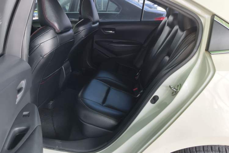 Used Toyota Levin 2019 Dual-Engine 1.8H E-CVT Luxury Edition China VI Standard
