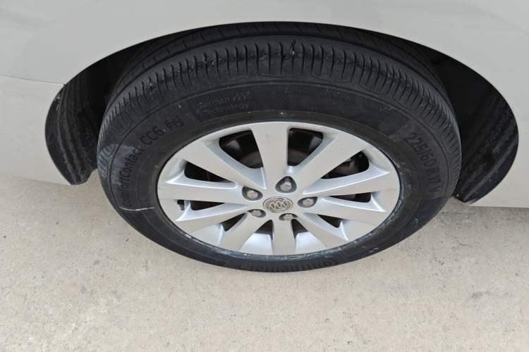 Used Buick GL8 2014 2.4L LT Luxury Business Executive Edition