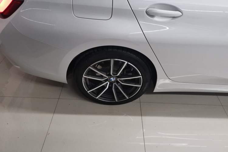 Used BMW 3 Series 2022 Restyled 320Li M Sport Package
