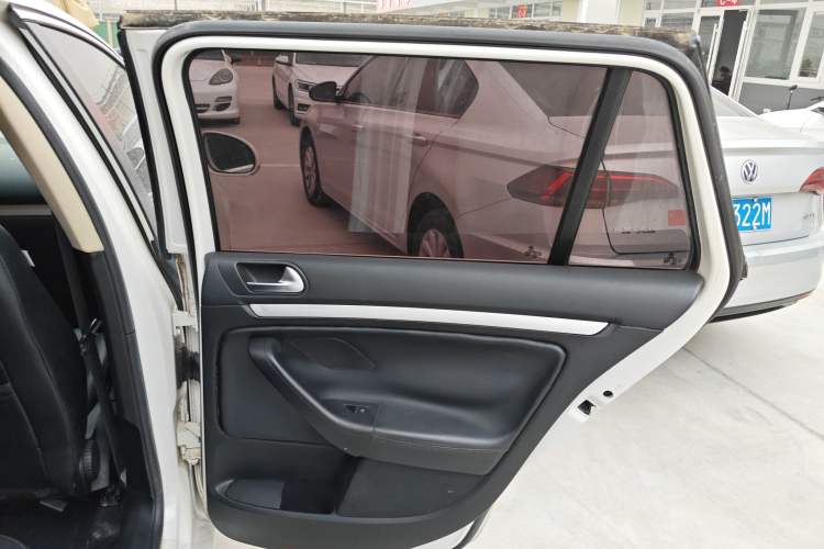 Used Volkswagen Golf 2011 1.4 TSI Luxury Touring Edition
