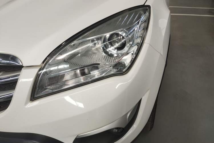 Used Changan CS35 2016 1.6L Manual Luxury Model China IV Standard
