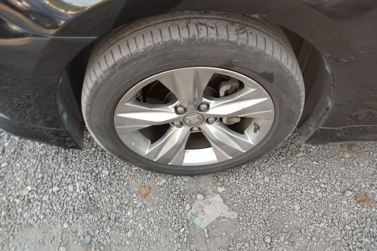 Used Toyota Crown 2015 2.0T Fashion Edition
