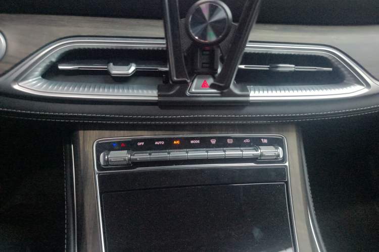 Used  E5 2024 Honor Edition 100KM Premium Model 7 Seats