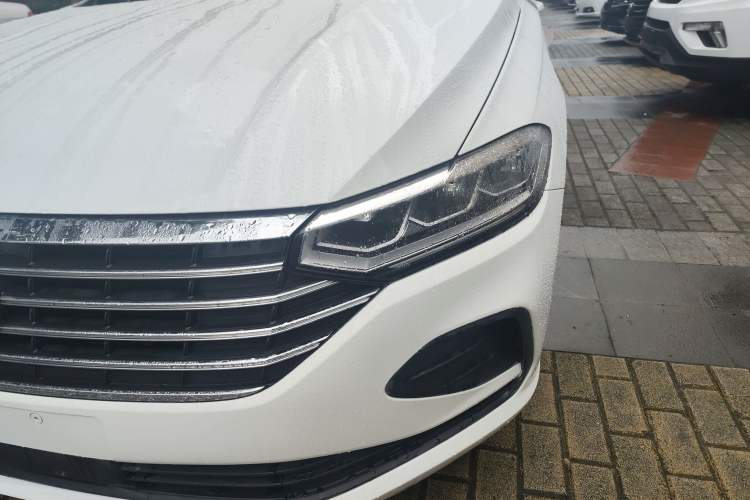 Used Volkswagen Lavida 2023 1.5L Automatic De Yi Edition