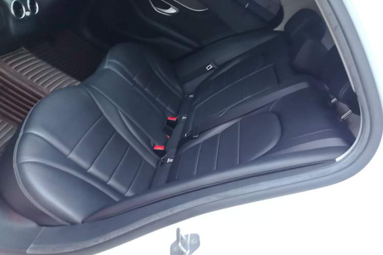 Used Mercedes-Benz C-Class 2017 Facelift C 200 L Sport Edition