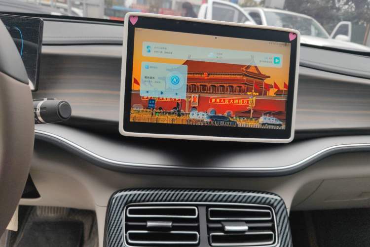 Used BYD Qin PLUS 2023 Champion Edition DM-i 120KM Leading Model
