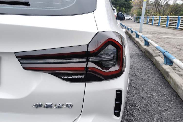 Used BMW iX3 2022 Leading Model
