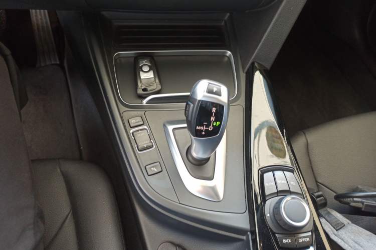 Used BMW 3 Series 2016 316Li Fashion Model