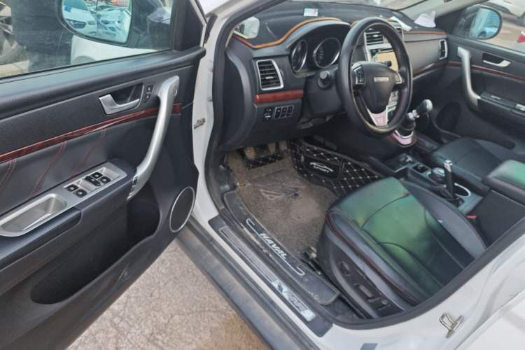 Used Haval H6 2017 Red-Label Sport Edition 1.5T Manual Two-Wheel Drive Elite Model
