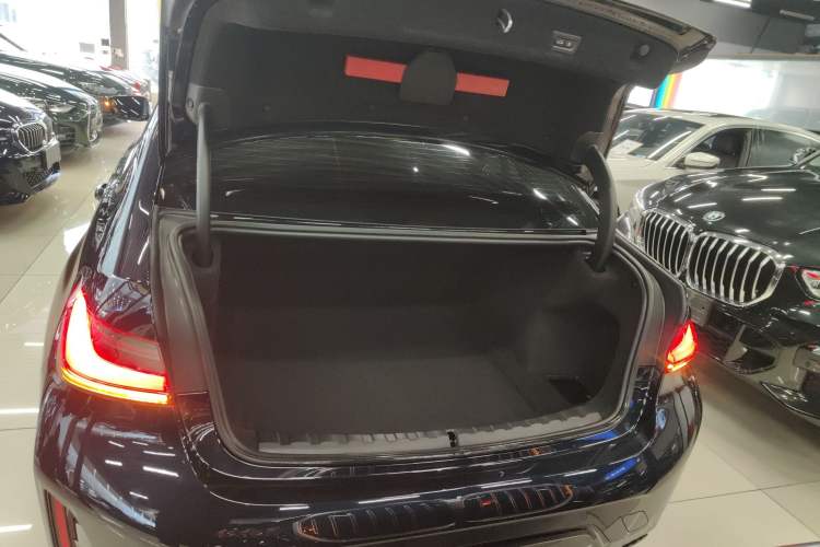 Used BMW 3 Series 2025 330Li M Sport Shadowline Package
