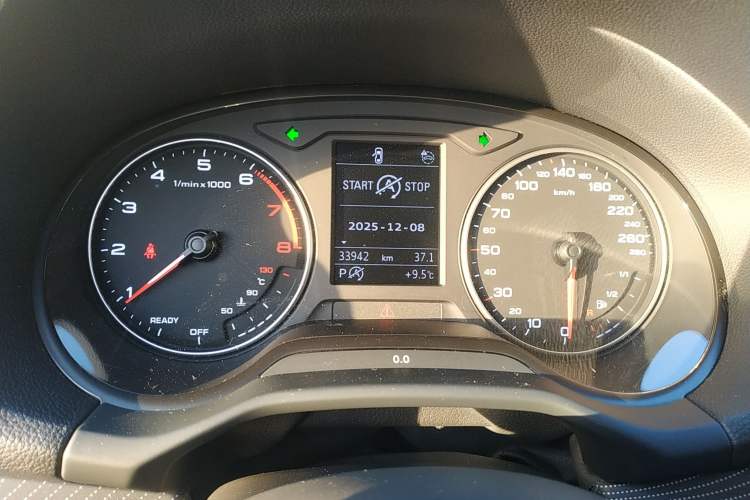 Used Audi Q2L 2022 35 TFSI Fashionable and Elegant Model
