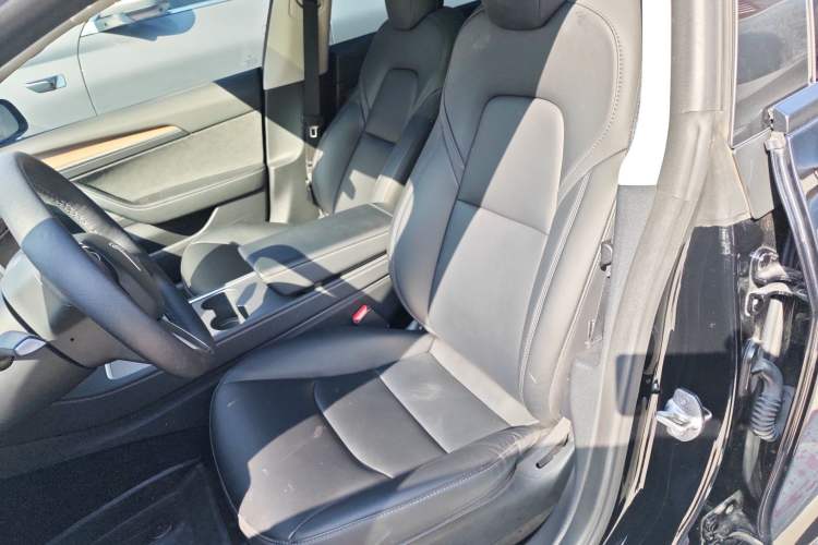 Used Tesla Model 3 2022 Rear-Wheel-Drive Version
