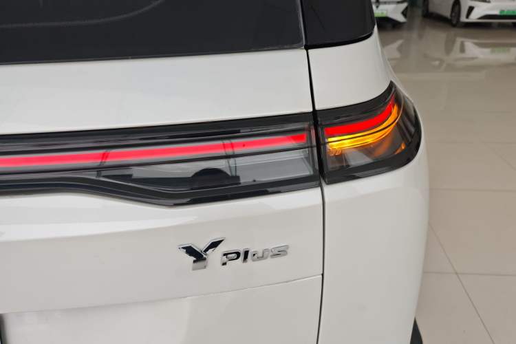 Used AION Y 2023 Plus 510 Smart Edition
