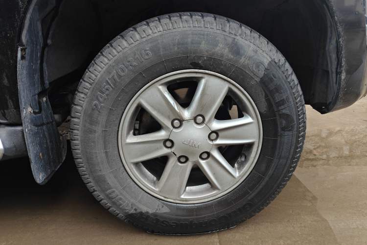 Used Isuzu JLM 2018 2.8T Classic Edition Two-Wheel Drive Luxury Version with Extended Cargo Bed JE493ZLQ5F
