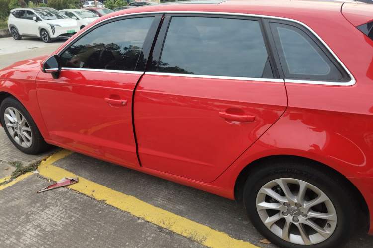 Used Audi A3 2015 Sportback 35 TFSI Millionth Anniversary Intelligent Leading Model
