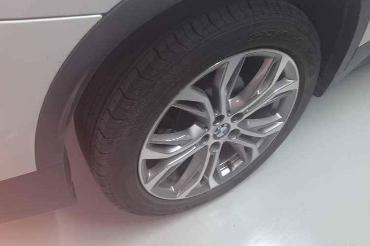 Used BMW X1 2018 sDrive20Li Leading Model
