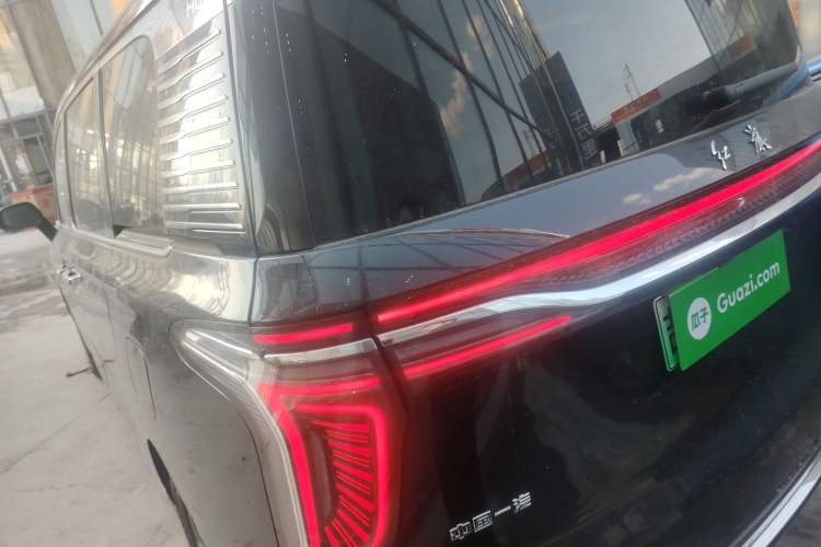 Used Hongqi HQ9 PHEV 2024 2.0T Four-Wheel Drive Business Edition