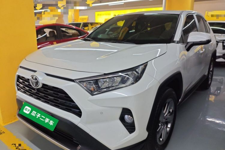 Used Toyota RAV4 2022 2.0L CVT Two-Wheel Drive Fashion Plus Edition
